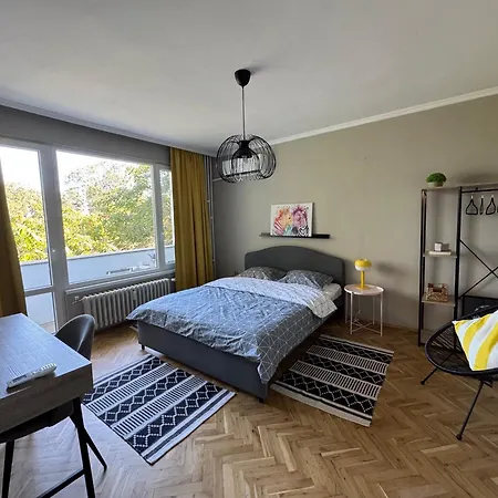Lazur First Line Lejlighed Burgas City